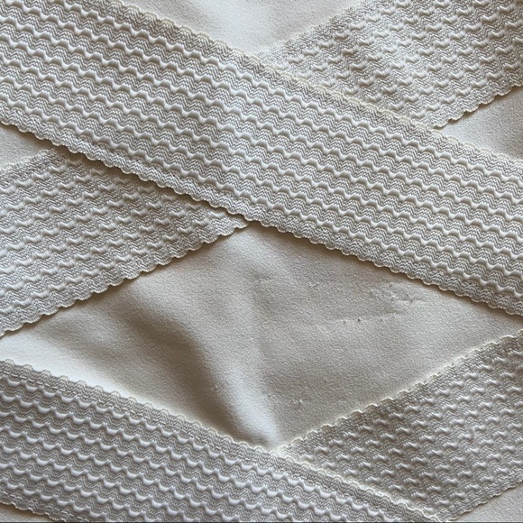 Off white high waisted pencil skirt - Picture 8 of 8